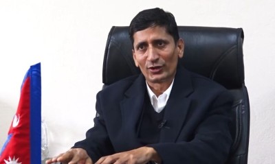  स्वास्थ्य बीमा बोर्डका कार्यकारी निर्देशक डा. काफ्लेले दिए राजीनामा 